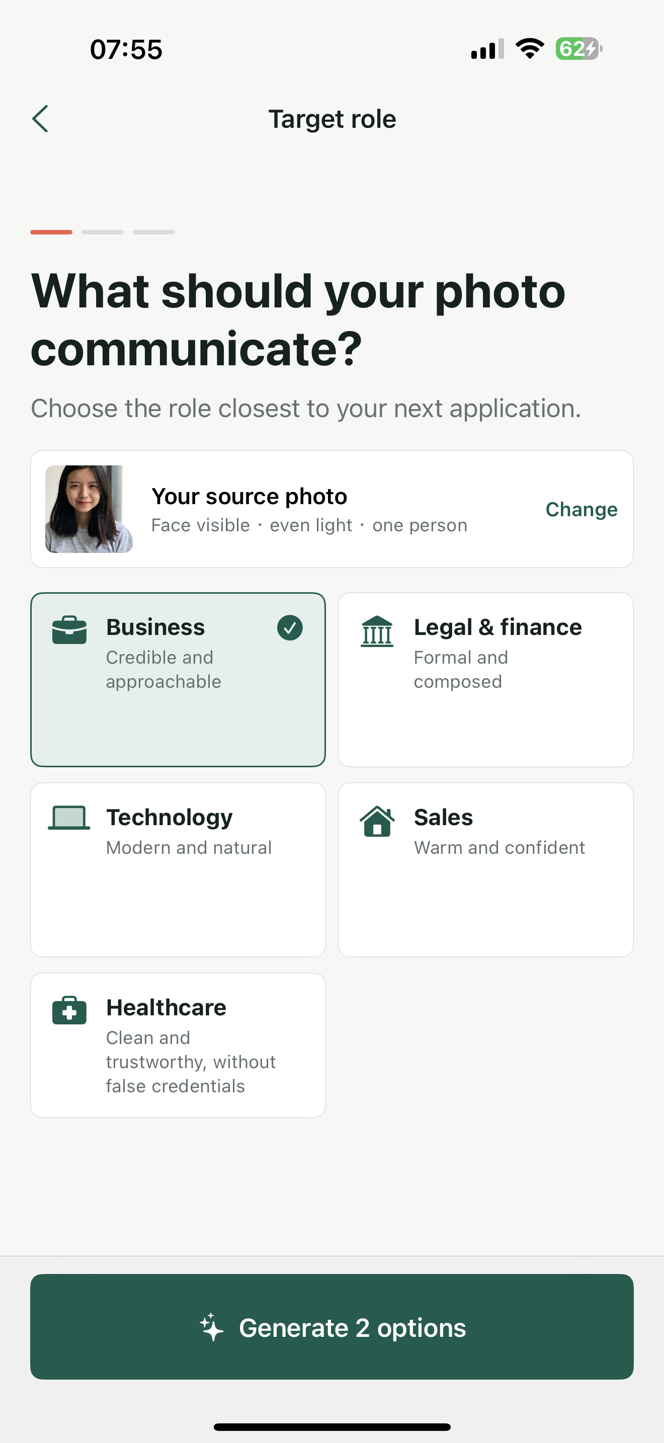 CareerShot iOS 选择职业方向页面,展示源照片和五个职业方向